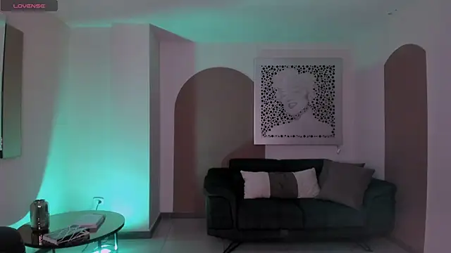 SussyBellX online show from 7, 11, 2025