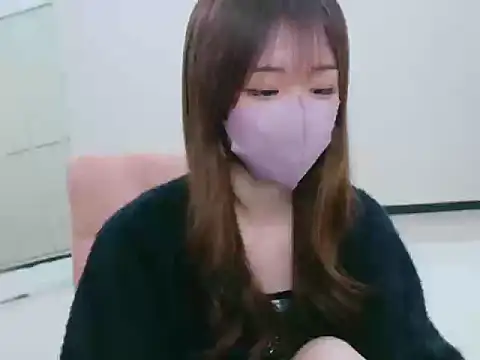 Una chan  online show from 5, 3, 2026