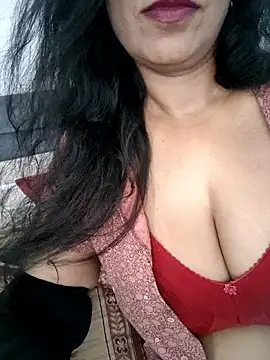 Snapshot of Deepa_Sharma143 chatting on 21, 4, 2026 Deepa Sharma143 online show from 21, 4, 2026