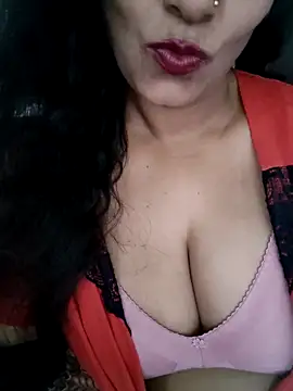 Snapshot of Deepa_Sharma143 chatting on 28, 4, 2026 Deepa Sharma143 online show from 28, 4, 2026
