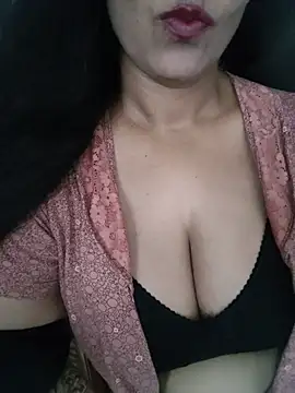 Snapshot of Deepa_Sharma143 chatting on 15, 5, 2026 Deepa Sharma143 online show from 15, 5, 2026