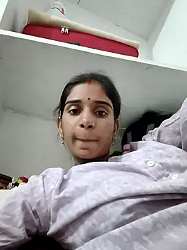 Snapshot of Hot-Soniya2 chatting on 17, 10, 2025 Hot-Soniya2 online show from 17, 10, 2025