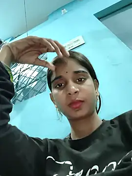 Hot-Soniya2 online show from 8, 11, 2025