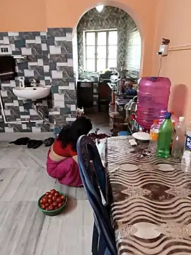 naughty nataasa online show from 6, 4, 2026