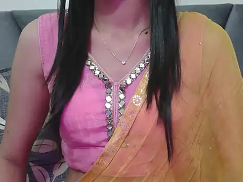 Snapshot of cute_seemu chatting on 26, 10, 2025 cute seemu online show from 26, 10, 2025