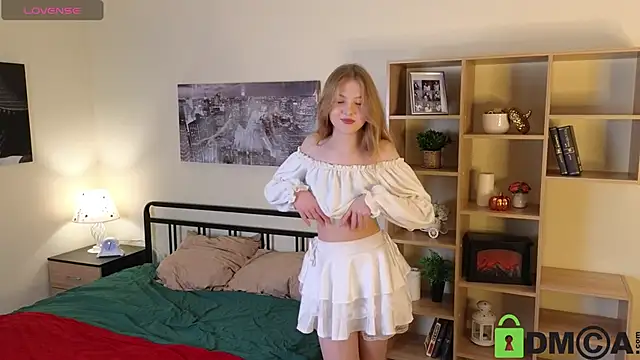 Sue Sanders online show from 5, 12, 2025