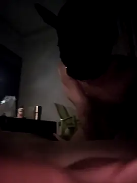 Snapshot of dogslavehf chatting on 25, 10, 2025 dogslavehf online show from 25, 10, 2025