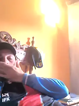 Snapshot of El_Andres_1 chatting on 14, 12, 2025 El Andres 1 online show from 14, 12, 2025