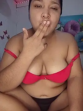 Snapshot of Angelly_ricura chatting on 15, 5, 2026 Angelly ricura online show from 15, 5, 2026