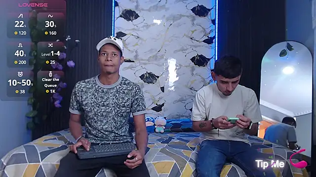 SpicyBoys X online show from 18, 9, 2025