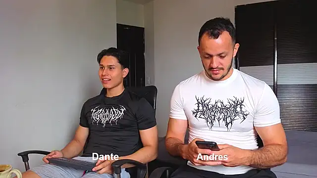 Snapshot of TeddyBear_07 chatting on 7, 3, 2026 TeddyBear 07 online show from 7, 3, 2026