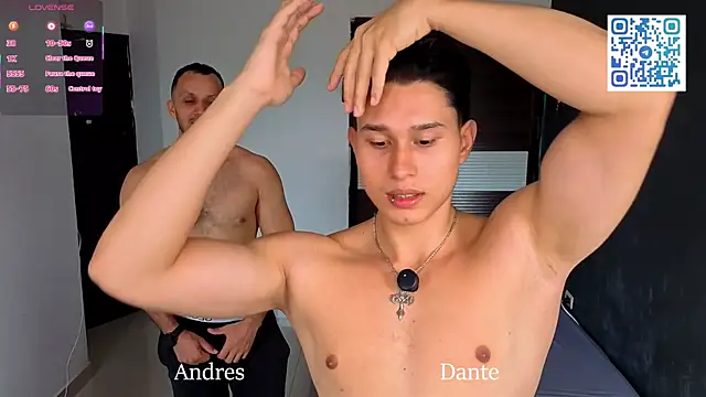 Snapshot of TeddyBear_07 chatting on 11, 4, 2026 TeddyBear 07 online show from 11, 4, 2026