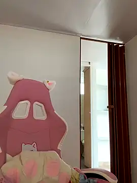 Angeldusttt online show from 23, 10, 2025