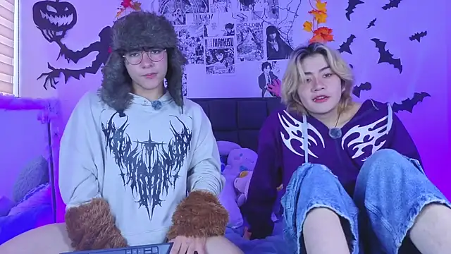 Snapshot of Vamps_Lovers chatting on 18, 10, 2025 Vamps Lovers online show from 18, 10, 2025