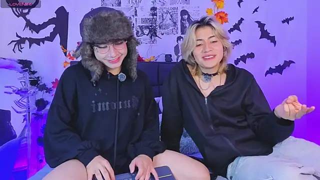 Snapshot of Vamps_Lovers chatting on 3, 11, 2025 Vamps Lovers online show from 3, 11, 2025