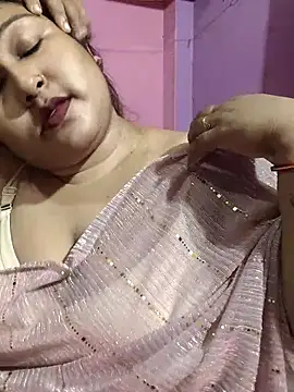 Snapshot of hotbhabhi011 chatting on 17, 10, 2025 hotbhabhi011 online show from 17, 10, 2025