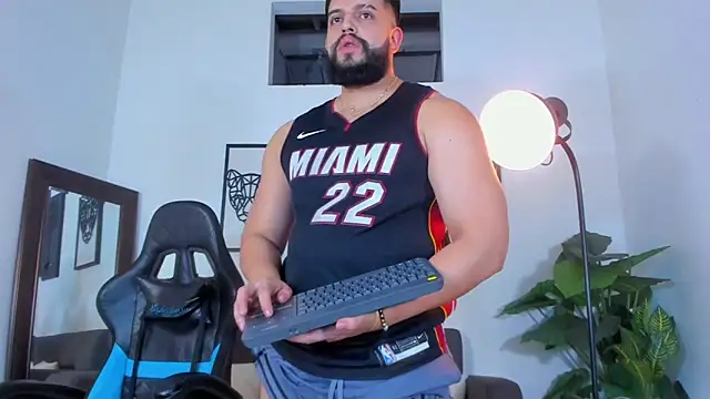Justin kingX7 online show from 6, 5, 2026