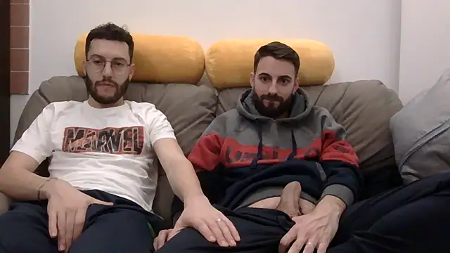 Amicisegreti online show from 24, 2, 2026