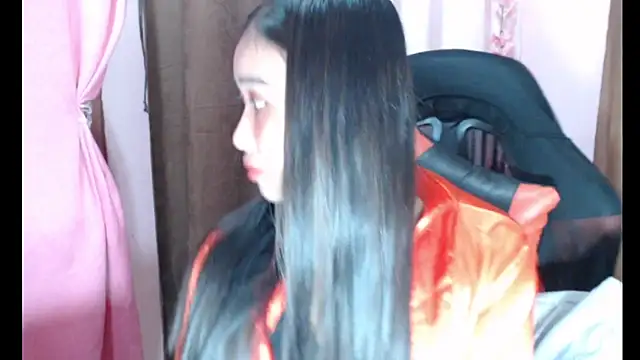 Snapshot of Chubby_HotLady chatting on 24, 10, 2025 Chubby HotLady online show from 24, 10, 2025