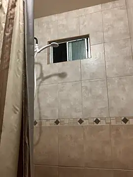 pitudo1313wuero online show from 9, 2, 2026