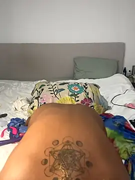 x deluLuz x online show from 29, 10, 2025