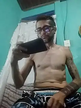 Snapshot of Morfis6xxx9 chatting on 7, 5, 2026 Morfis6xxx9 online show from 7, 5, 2026