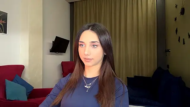 LinaMour online show from 6, 2, 2026