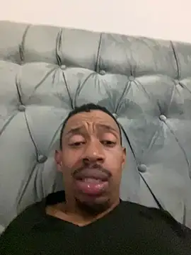 fitsexyman online show from 10, 1, 2026