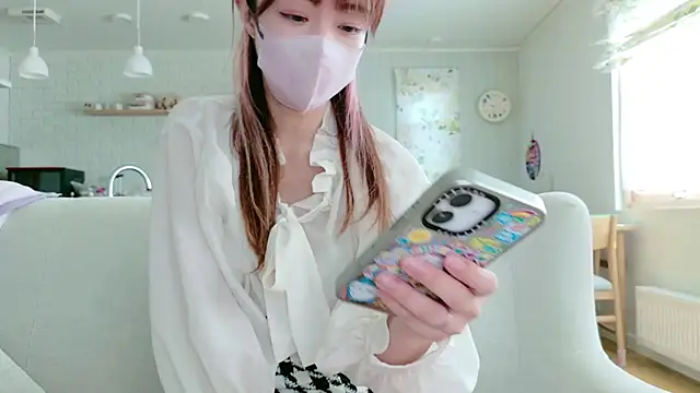 SUZU 1201 online show from 9, 4, 2026