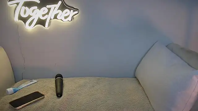 Petite36 online show from 28, 11, 2025