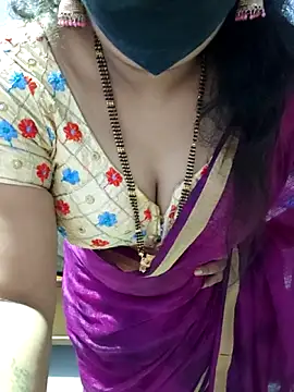 luci-queen online show from 14, 10, 2025