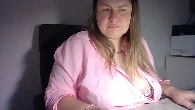 Snapshot of MartaXLove chatting on 14, 9, 2025 MartaXLove online show from 14, 9, 2025
