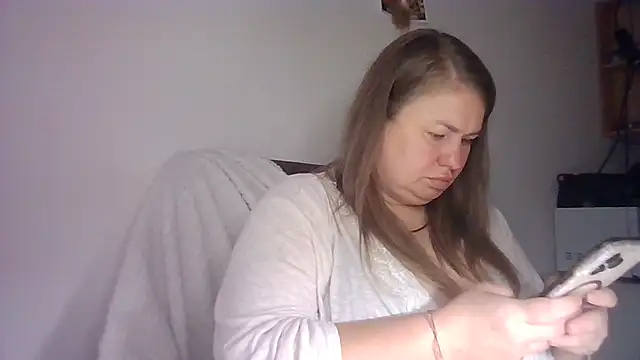 Snapshot of MartaXLove chatting on 27, 9, 2025 MartaXLove online show from 27, 9, 2025