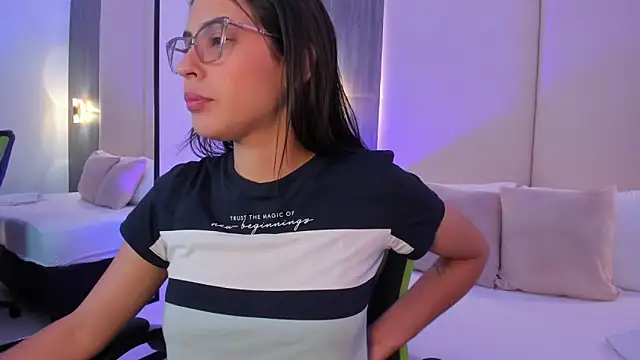 desireee  online show from 11, 2, 2026