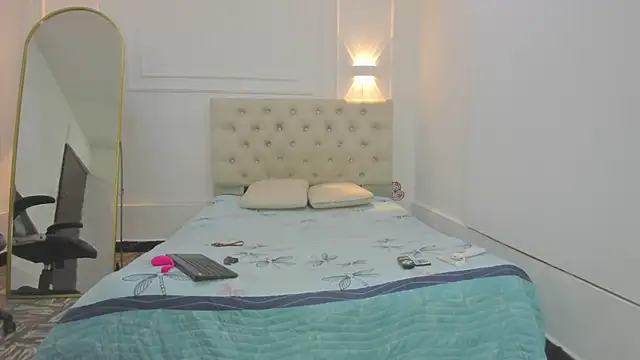 charlotte dante212 online show from 20, 2, 2026