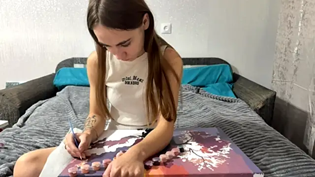 EvieDoll online show from 9, 10, 2025