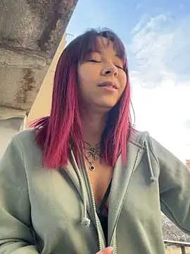 YumiLux online show from 14, 1, 2026