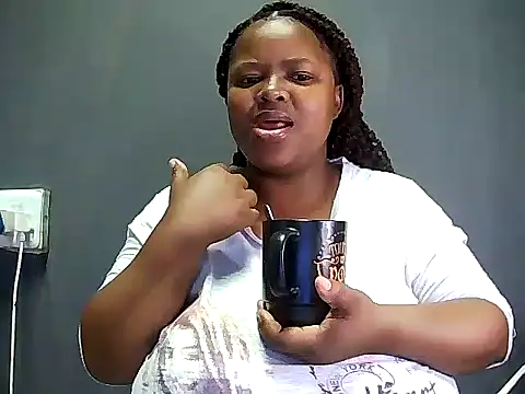 MegaBustyQueen online show from 10, 9, 2025