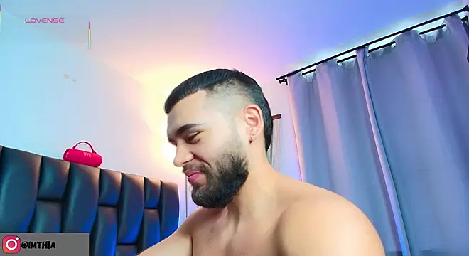 Snapshot of ThiagoHunk chatting on 4, 6, 2026 ThiagoHunk online show from 4, 6, 2026