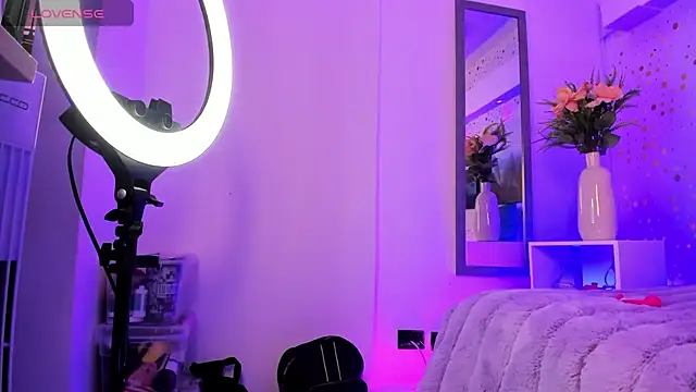 ArianaSantana online show from 19, 9, 2025