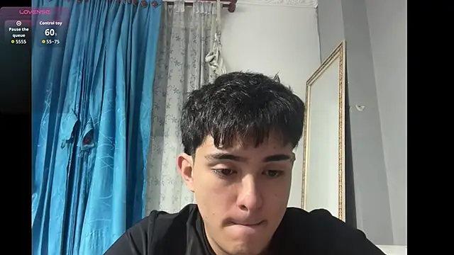 ivy xo online show from 18, 12, 2025