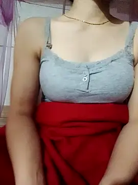 LucyyLy online show from 2, 11, 2025