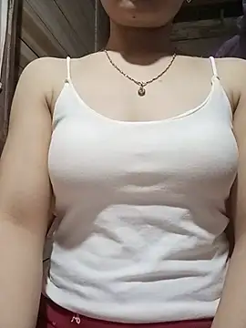 Snapshot of LucyyLy chatting on 20, 5, 2026 LucyyLy online show from 20, 5, 2026