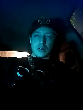 Snapshot of DebutingPathway chatting on 19, 11, 2025 DebutingPathway online show from 19, 11, 2025