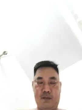 NguyenTrungHieu81 online show from 13, 6, 2026