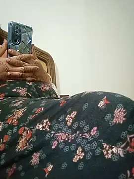 Snapshot of Suman_Rani_ chatting on 14, 10, 2025 Suman Rani  online show from 14, 10, 2025