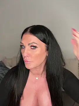 Snapshot of Nola_Luxx-offiziell chatting on 22, 12, 2025 Nola Luxx-offiziell online show from 22, 12, 2025