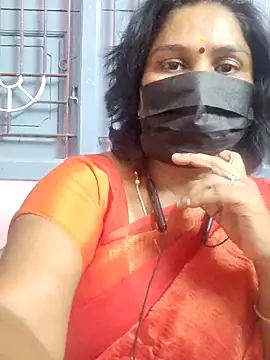 Snapshot of Tamil_Azhaghi25 chatting on 21, 5, 2026 Tamil Azhaghi25 online show from 21, 5, 2026