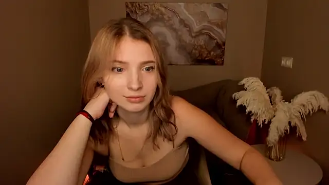Snapshot of MilinaMorris chatting on 26, 9, 2025 MilinaMorris online show from 26, 9, 2025
