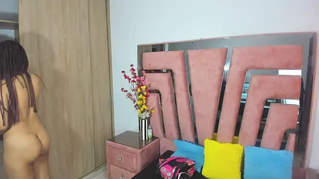 MaraKarly online show from 20, 9, 2025